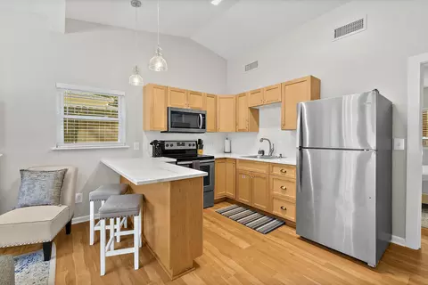 Kitchen - 12 Sylvan Dr, Saint Augustine, FL 32084 photo 4 of 5