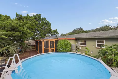 Exterior - 218 Kenan St, Saint Augustine, FL 32080 photo 11 of 17