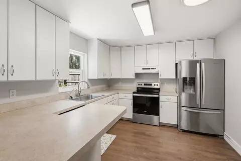 Kitchen - 1141 Alcala, Saint Augustine, FL 32086 photo 1 of 2