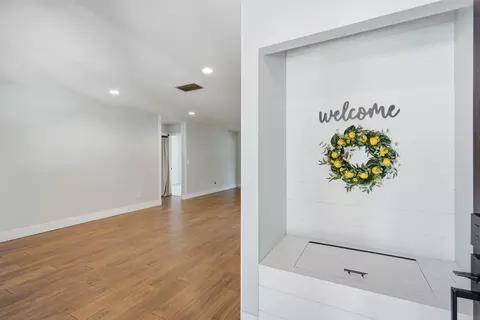 Entry Way - 1141 Alcala, Saint Augustine, FL 32086 photo 1 of 1