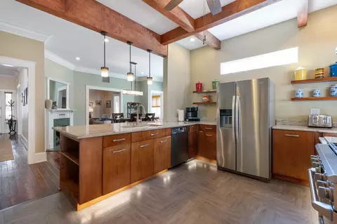 Kitchen - 24 Sevilla St, Saint Augustine, FL 32084 photo 8 of 11