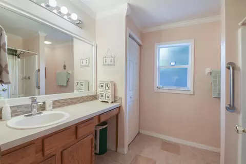 Bath - 1711 Old Beach Rd, Saint Augustine, FL 32080 photo 1 of 3