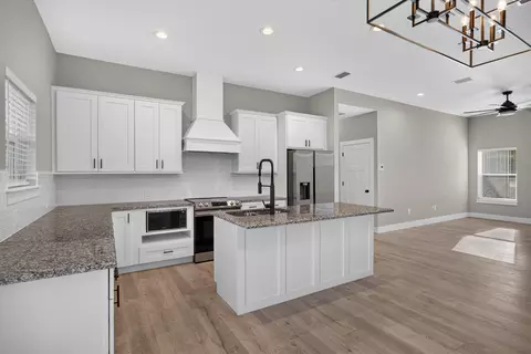 Kitchen - 175 Alava Ct, Saint Augustine, FL 32086 photo 4 of 4