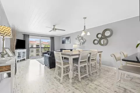 Dining - 4250 A1a S #P33, Saint Augustine, FL 32080 photo 2 of 4
