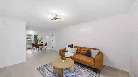 Living - 134 Shores Blvd, Saint Augustine, FL 32086 photo 1 of 3