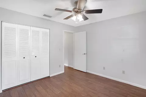 Bedroom - 477 Sardina St, Saint Augustine, FL 32086 photo 2 of 3