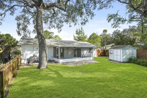 Exterior - 477 Sardina St, Saint Augustine, FL 32086 photo 8 of 11