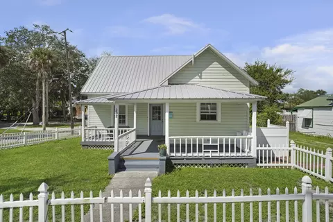 Exterior - 208 San Marco Ave, Saint Augustine, FL 32084 photo 5 of 5