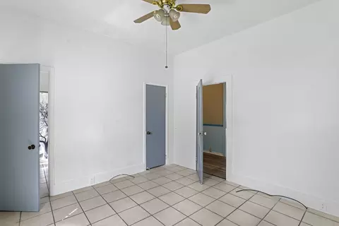 Bedroom - 208 San Marco Ave, Saint Augustine, FL 32084 photo 4 of 7