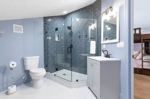 Bath - 28 Mc Millan St, Saint Augustine, FL 32084 photo 6 of 14
