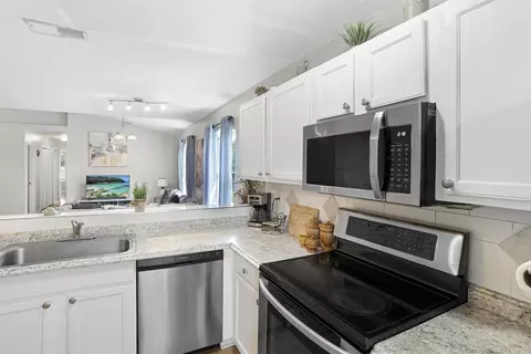 Kitchen - 6680 Madison St, Saint Augustine, FL 32080 photo 4 of 5