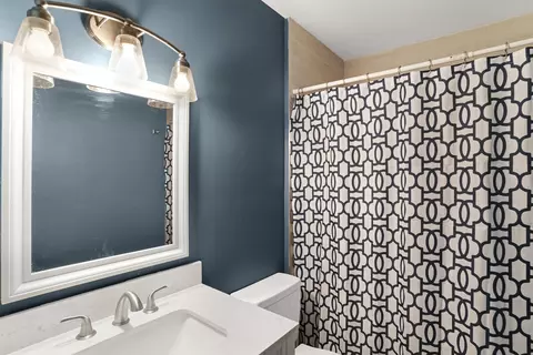 Bath - 6680 Madison St, Saint Augustine, FL 32080 photo 2 of 4