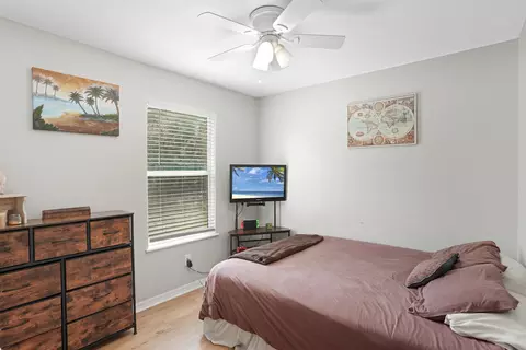 Bedroom - 6680 Madison St, Saint Augustine, FL 32080 photo 10 of 13