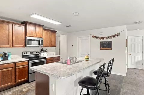 Kitchen - 156 Green Palm Ct, Saint Augustine, FL 32086 photo 3 of 4
