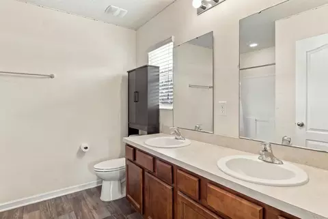 Bath - 156 Green Palm Ct, Saint Augustine, FL 32086 photo 1 of 3