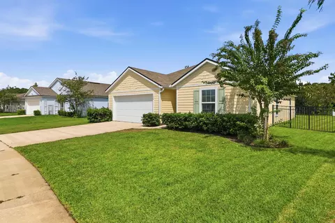 Exterior - 156 Green Palm Ct, Saint Augustine, FL 32086 photo 4 of 5