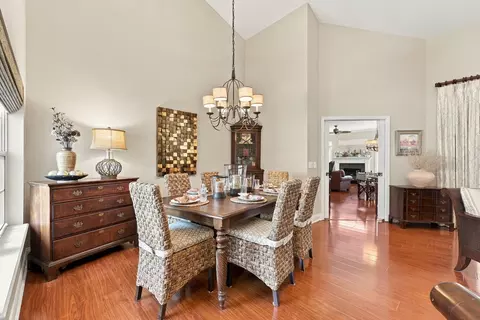 Dining - 142 Marshside Dr, Saint Augustine, FL 32080 photo 2 of 6