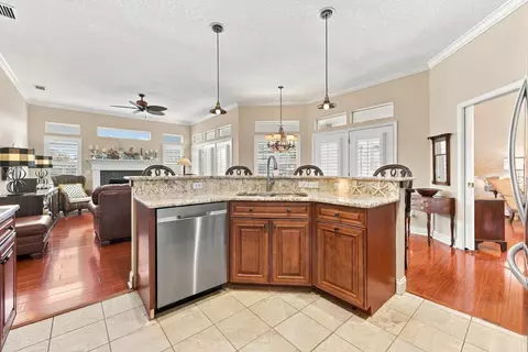 Kitchen - 142 Marshside Dr, Saint Augustine, FL 32080 photo 3 of 7