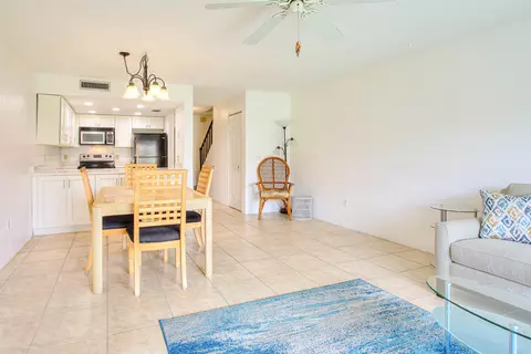 Dining - 826 A1a Beach Blvd #29, Saint Augustine, FL 32080 photo 4 of 4