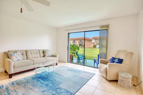 Living - 826 A1a Beach Blvd #29, Saint Augustine, FL 32080 photo 3 of 5