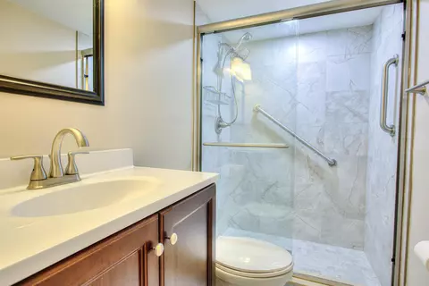 Bath - 826 A1a Beach Blvd #29, Saint Augustine, FL 32080 photo 2 of 5