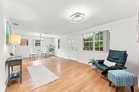 Living - 145 Smith St, Saint Augustine, FL 32084 photo 1 of 1