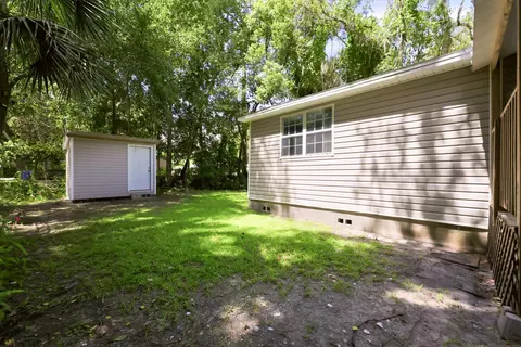 Exterior - 145 Smith St, Saint Augustine, FL 32084 photo 8 of 17