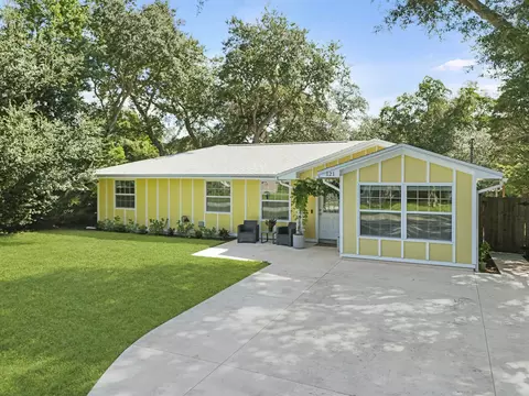 Exterior - 121 Orchis Rd, Saint Augustine, FL 32086 photo 2 of 10