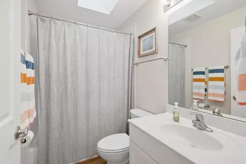 Bath - 667 E Bianca Cir, Saint Augustine, FL 32086 photo 3 of 3