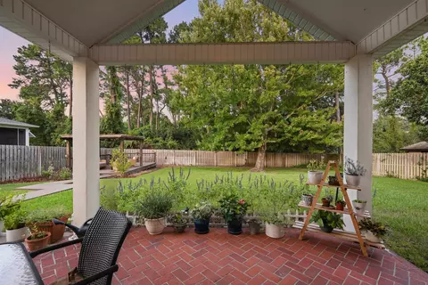 Exterior - 667 E Bianca Cir, Saint Augustine, FL 32086 photo 8 of 8