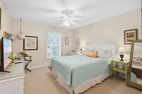 Bedroom - 667 E Bianca Cir, Saint Augustine, FL 32086 photo 3 of 4