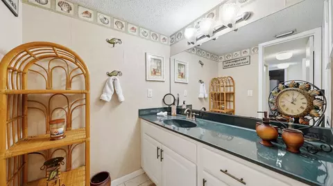 Bath - 2 Dondanville Rd #709, Saint Augustine, FL 32080 photo 7 of 7