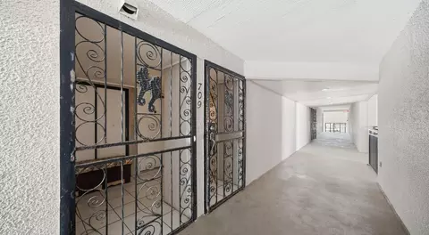 Entry Way - 2 Dondanville Rd #709, Saint Augustine, FL 32080 photo 1 of 7