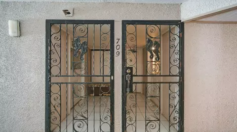 Entry Way - 2 Dondanville Rd #709, Saint Augustine, FL 32080 photo 2 of 7