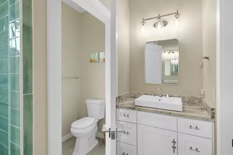 Bath - 5501 Sunset Landing Cir, Saint Augustine, FL 32080 photo 3 of 6