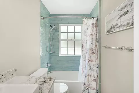 Bath - 5501 Sunset Landing Cir, Saint Augustine, FL 32080 photo 6 of 6