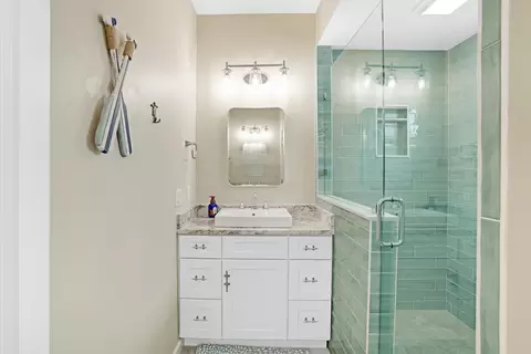 Bath - 5501 Sunset Landing Cir, Saint Augustine, FL 32080 photo 2 of 6