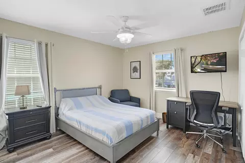 Bedroom - 5501 Sunset Landing Cir, Saint Augustine, FL 32080 photo 7 of 8