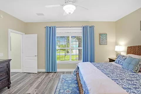 Bedroom - 5501 Sunset Landing Cir, Saint Augustine, FL 32080 photo 3 of 8