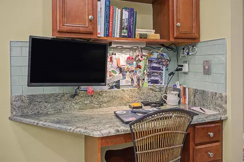 Kitchen - 2206 Makarios Dr, Saint Augustine Beach, FL 32080 photo 10 of 10