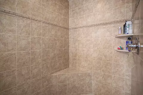 Bath - 2206 Makarios Dr, Saint Augustine Beach, FL 32080 photo 2 of 11