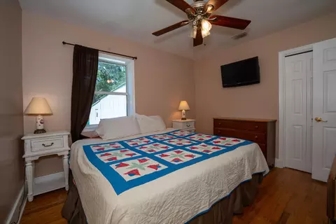 Bedroom - 4002 Shore Dr, Saint Augustine, FL 32086 photo 2 of 11