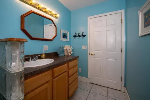 Bath - 4002 Shore Dr, Saint Augustine, FL 32086 photo 3 of 11