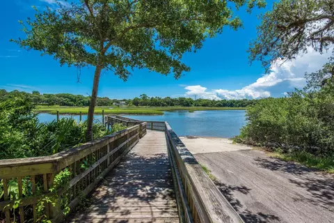 View/Area - 4002 Shore Dr, Saint Augustine, FL 32086 photo 4 of 9
