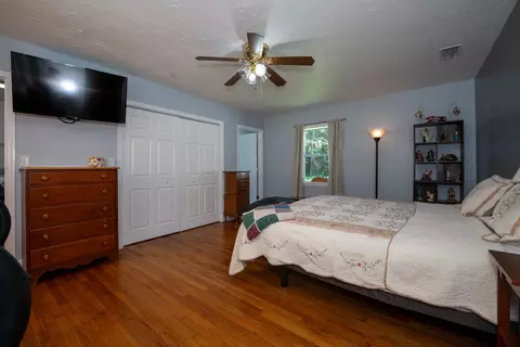 Bedroom - 4002 Shore Dr, Saint Augustine, FL 32086 photo 5 of 11