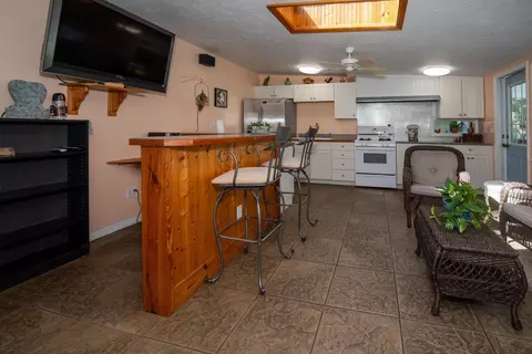 Kitchen - 4002 Shore Dr, Saint Augustine, FL 32086 photo 6 of 7
