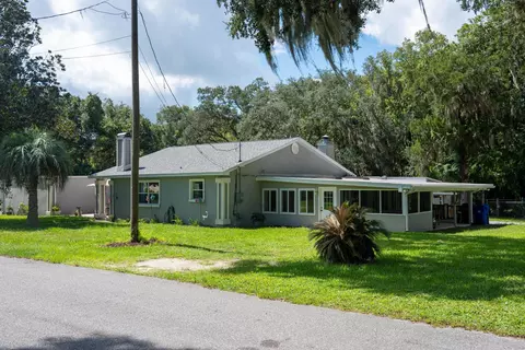 Exterior - 4002 Shore Dr, Saint Augustine, FL 32086 photo 2 of 17