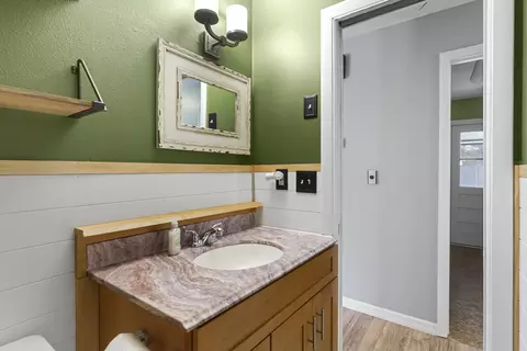 Bath - 247 Boulevard Des Pins, Saint Augustine, FL 32080 photo 4 of 6