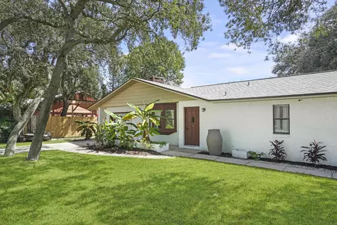 Exterior - 247 Boulevard Des Pins, Saint Augustine, FL 32080 photo 9 of 10