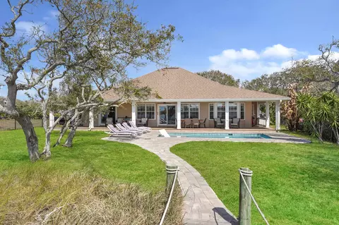 Exterior - 7101 Middleton Ave, Saint Augustine, FL 32080 photo 5 of 16